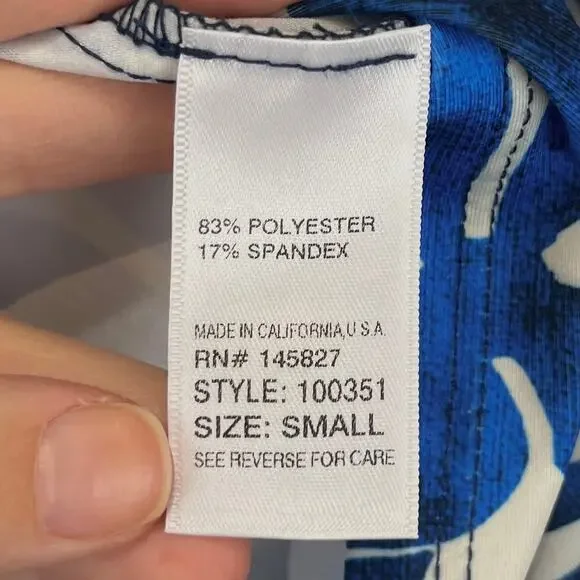 TITLE NINE Aquatic Life Rash Guard Long Sleeve Swim Top Hanalei Floral Blue S - Picture 9 of 11